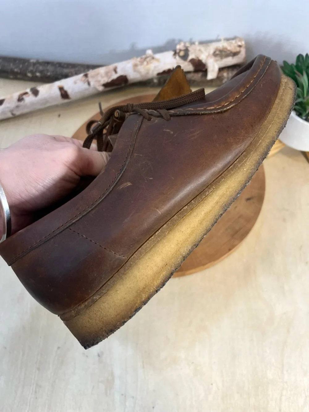 Clarks Originals Wallabee Brown Oily Beeswax Leather Moccasins Women's Size 10
